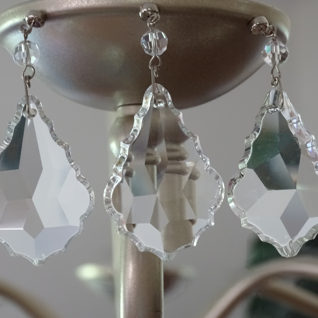 4", 3", 2.5" CLEAR TRADITIONAL CRYSTAL PENDALOGUE - 3 Sizes Available - Magnetic Chandelier Crystal