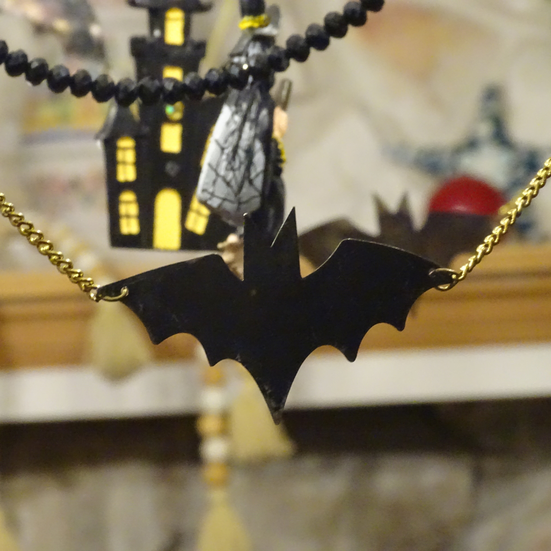 12" BLACK BAT CHANDELIER GARLAND (Set/3)