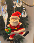 WHIMSICAL SANTA - GREEN WREATH (Set/3) MAGNETIC CHANDELIER ORNAMENT