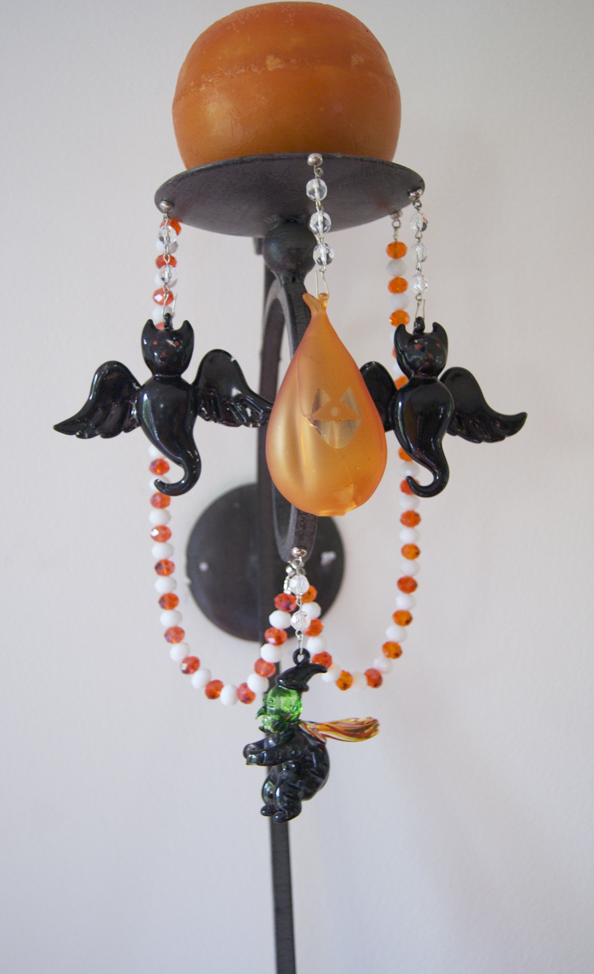 HALLOWEEN CHANDELIER MAKEOVER KIT - (3) Glass Pumpkin + (3) 12" Orange/White Garland - MagTrim Designs LLC