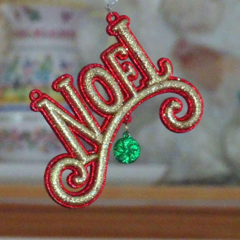 RED/GOLD NOEL (Set/3) MAGNETIC CHANDELIER ORNAMENT