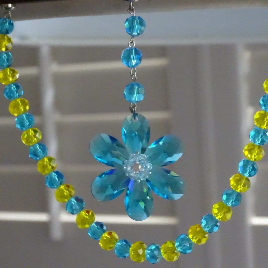 SPRING CHANDELIER MAKEOVER KIT - (3) Blue Crystal Daisy + (3) 12" Yellow/Blue Garland (Set/6) - MagTrim Designs LLC