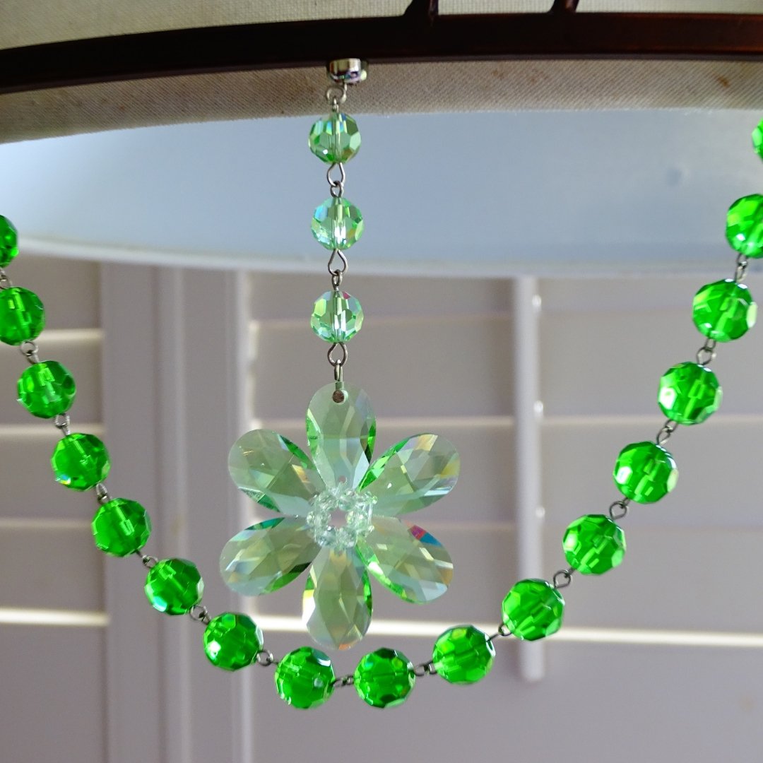 SPRING CHANDELIER MAKEOVER KIT - (3) Green Crystal Daisy + (3) 12&quot; Green Crystal Garland (Set/6) - MagTrim Designs LLC