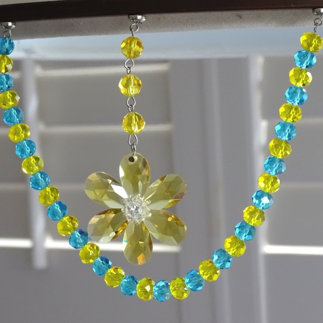 SPRING CHANDELIER MAKEOVER KIT - (3) Yellow Crystal Daisy + (3) 12" Yellow/Blue Garland (Set/6) - MagTrim Designs LLC